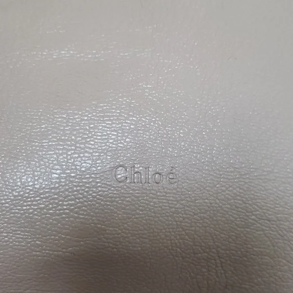 Chloé calf skin tote with zip side pocket Authentic - Picture 6 of 13